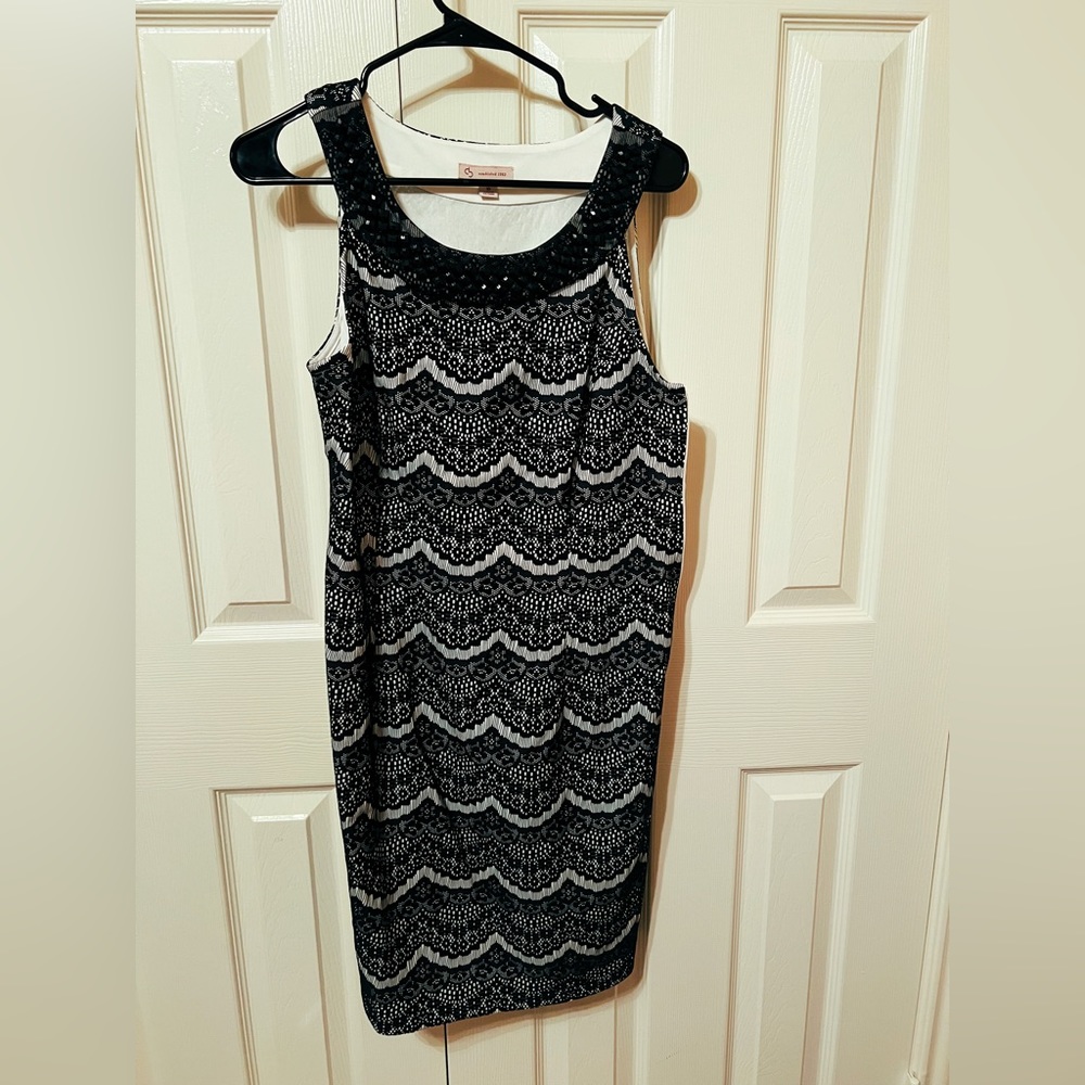 Cocktail dress - Picture 1 of 3